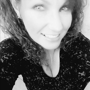 Meet your Posher, Sherry